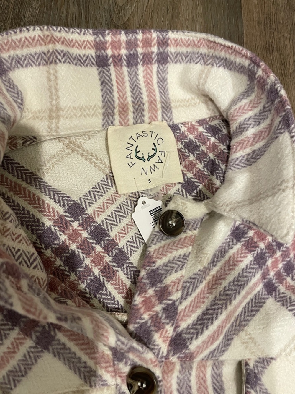 NWOT FANTASTIC FAWN Women’s Pink Plaid Button-Front Shacket size S - Picture 6 of 7